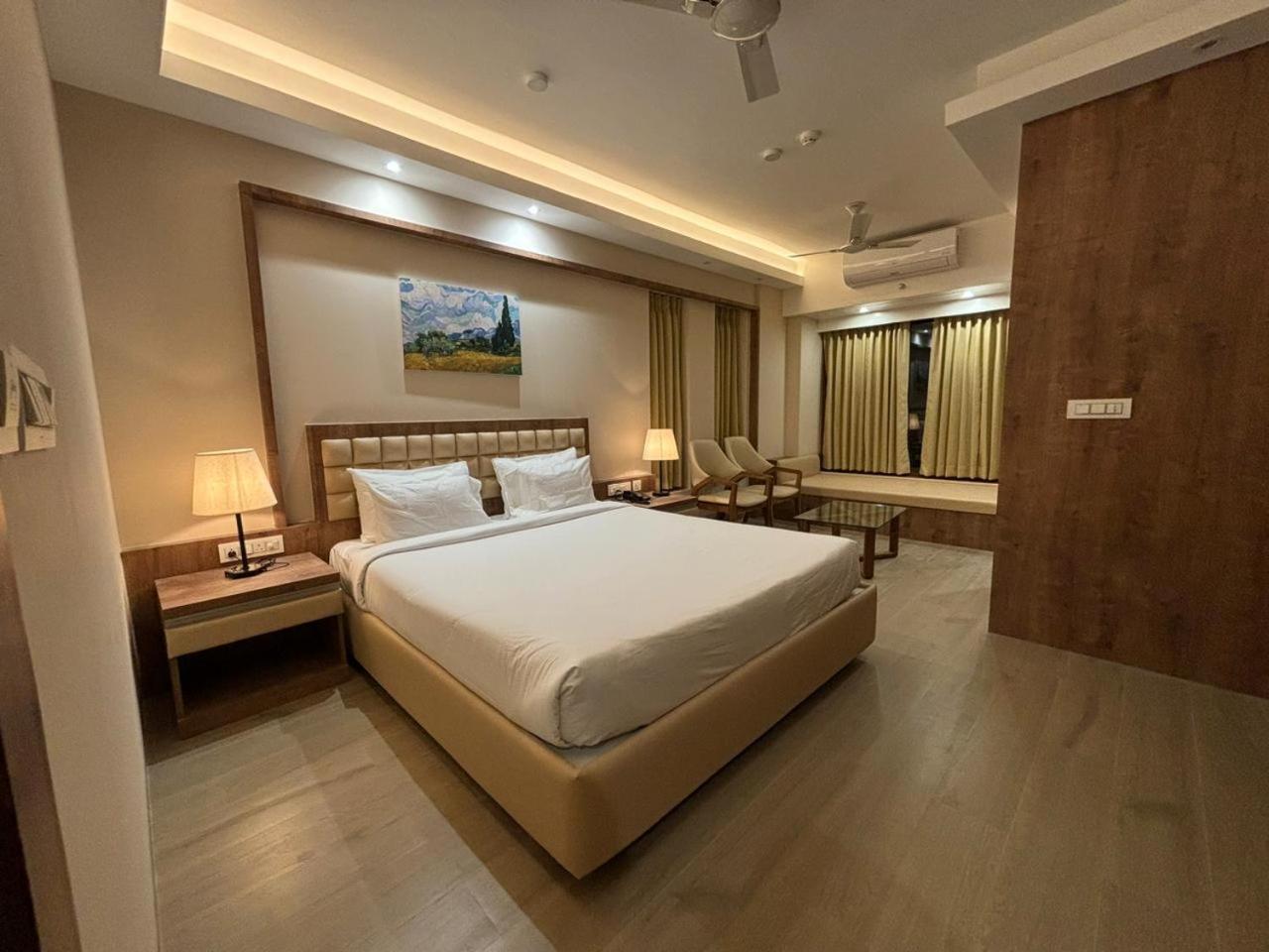 The Pearl Club Resort Shānti Niketan Exteriör bild