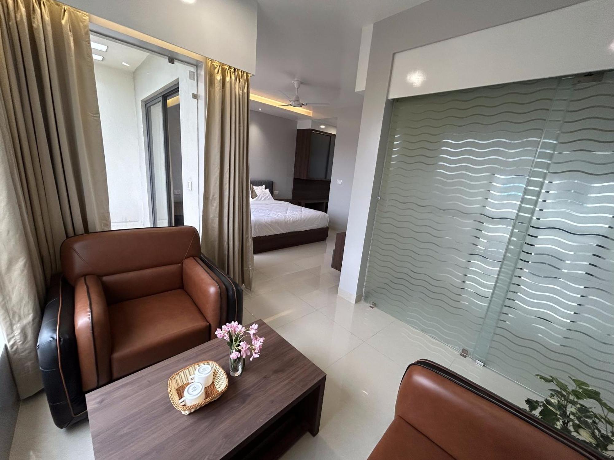 The Pearl Club Resort Shānti Niketan Exteriör bild